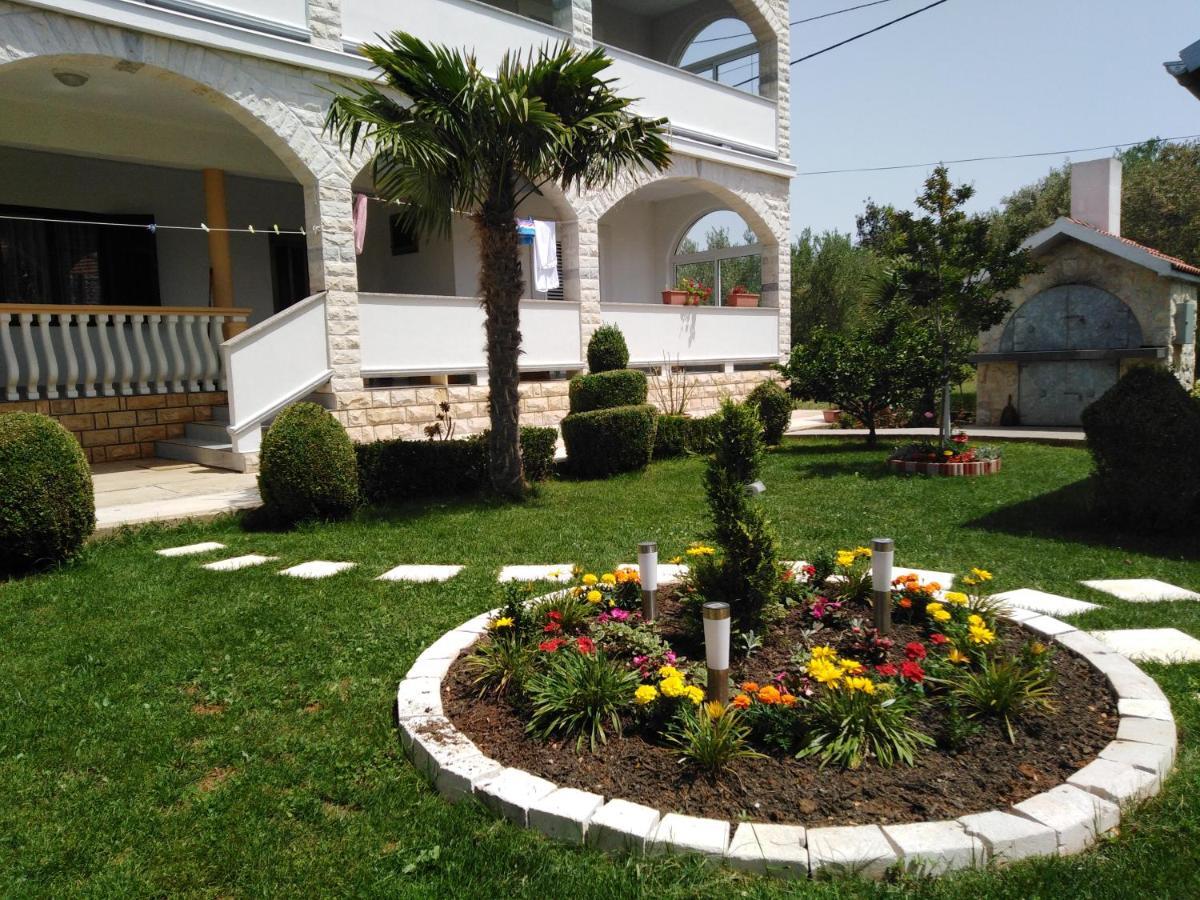 Solmaris Apartments Sukosan Bagian luar foto